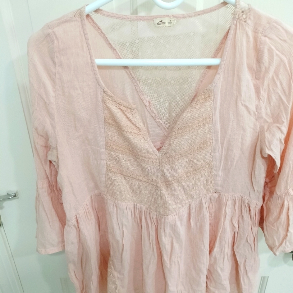 Hollister long sleeve shirt